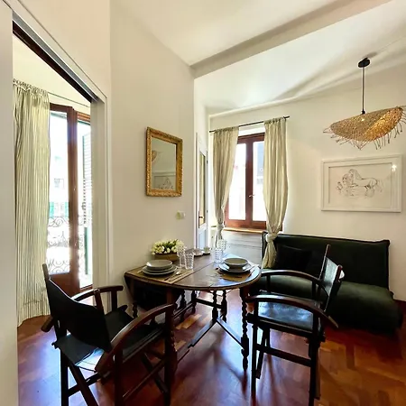 Calle Carlos Apartment *
